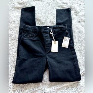 Power stretch pull on skinny jeans